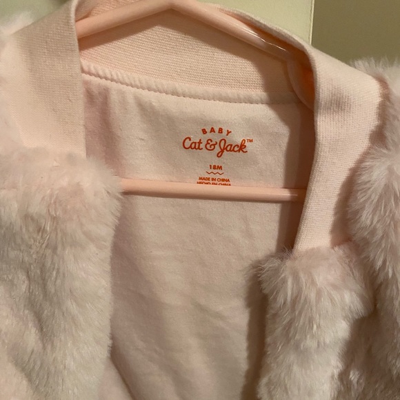 Cat and Jack toddler girl pink fuzzy jacket - Picture 3 of 3
